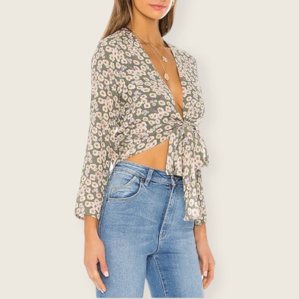 NWT | Rolla’s | Delilah Daisies Blouse | Olive | Small
